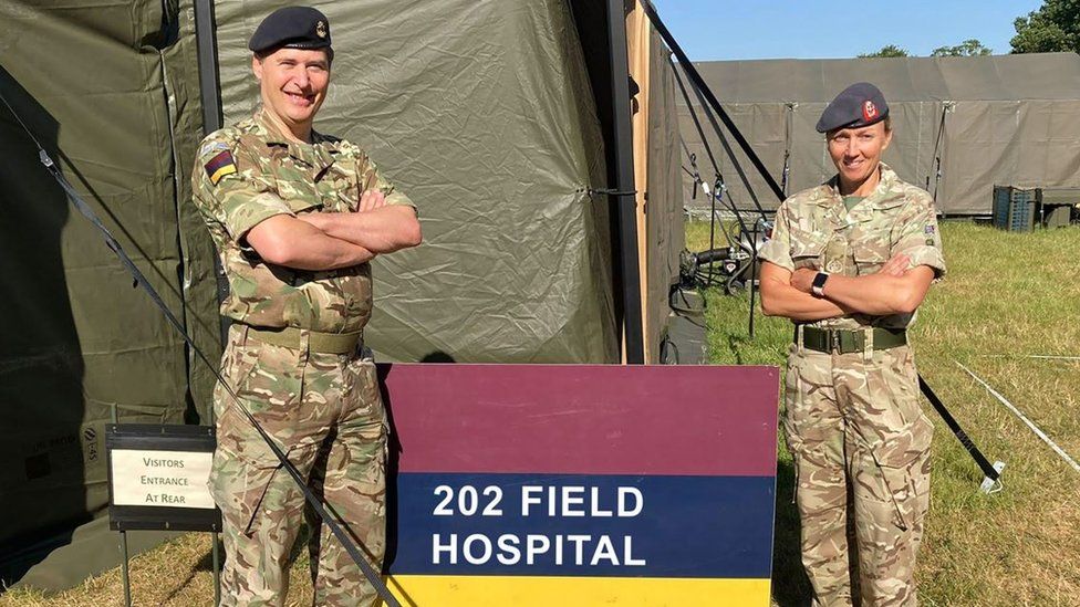 Army skills helped Shropshire nurse with Covid jab centre - BBC News