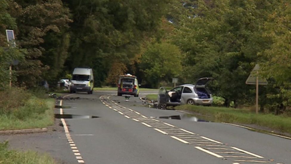 Lincolnshire car crash leaves one dead, another injured BBC News