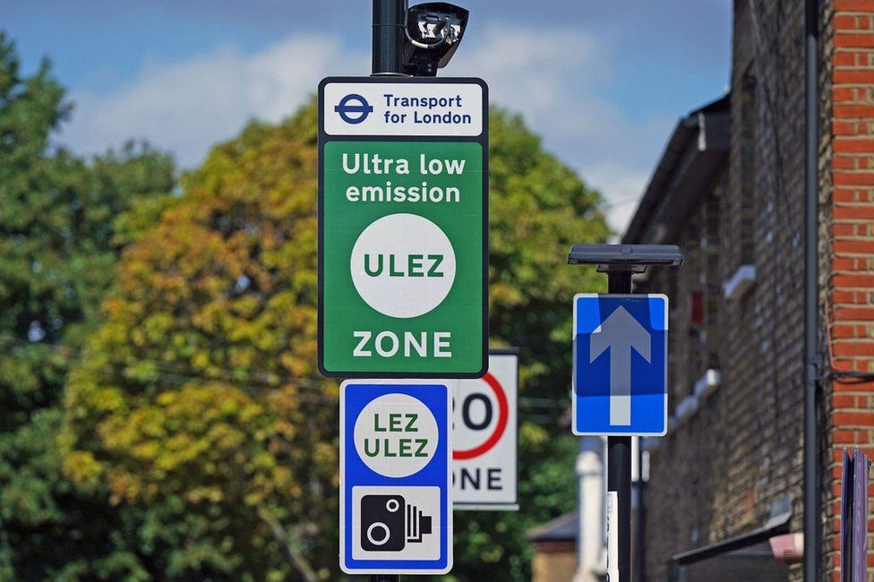 Ulez sign in London