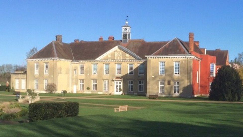 Reigate Priory School - a large, historic building