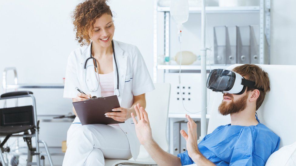 Patient wearing VR