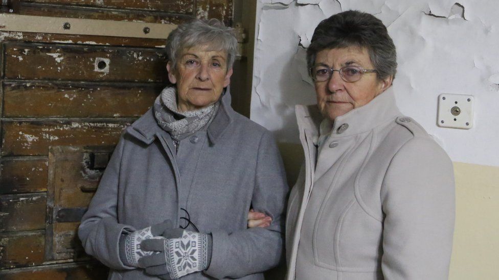 Jean Harris and Pat Fisher at Naumburg (Saale) prison