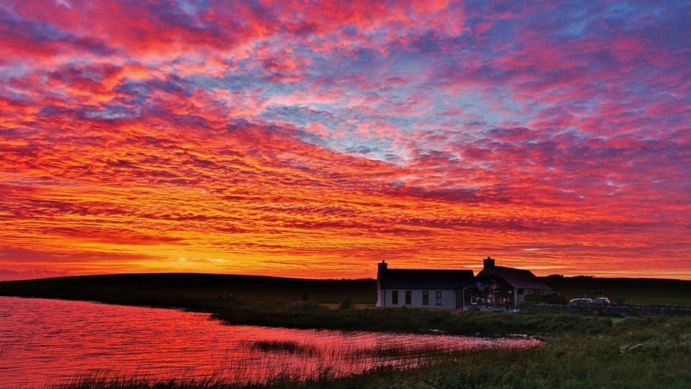 your-pictures-stunning-summer-sunset-swathes-scotland-bbc-news