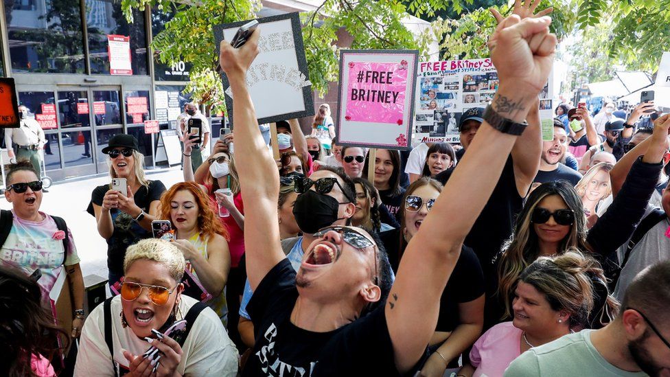 Britney Spears fans outside court in September