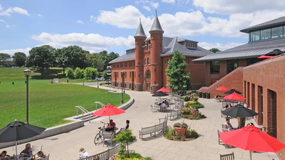 Wesleyan University: Top US college says it will end 'legacy' admissions