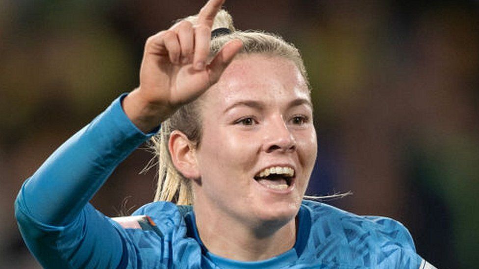 Lauren Hemp celebrates her goal in the World Cup semi-final