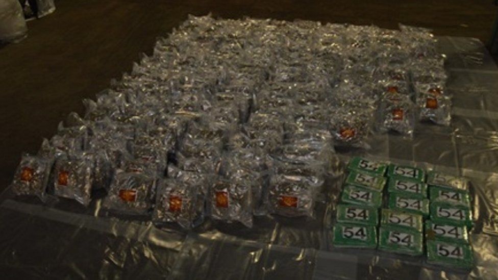 West Midlands trio jailed over drug smuggling operation BBC News