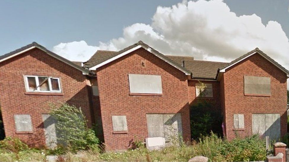 Ruabon 'eyesore' houses demolished after legal battle BBC News