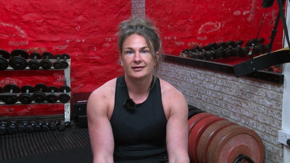 Newquay woman to compete in strongest woman competition BBC News