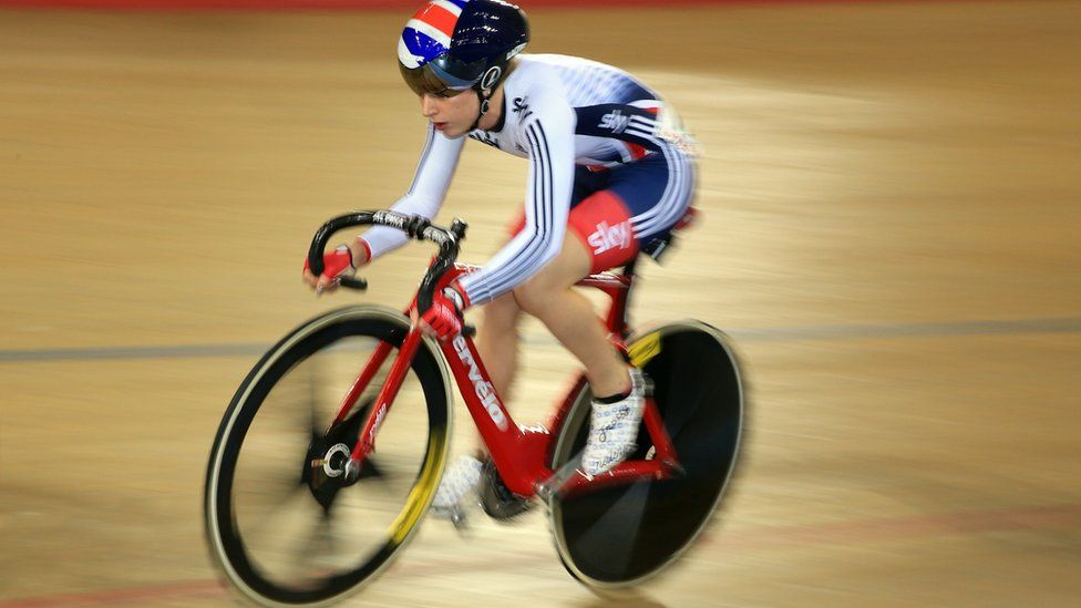 laura trott hybrid bike