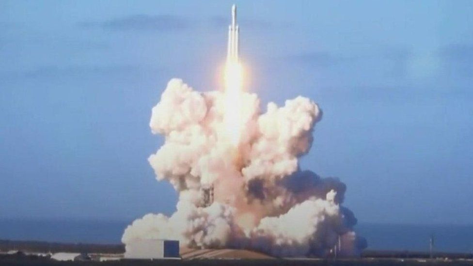 SpaceX launches world's most powerful rocket.
