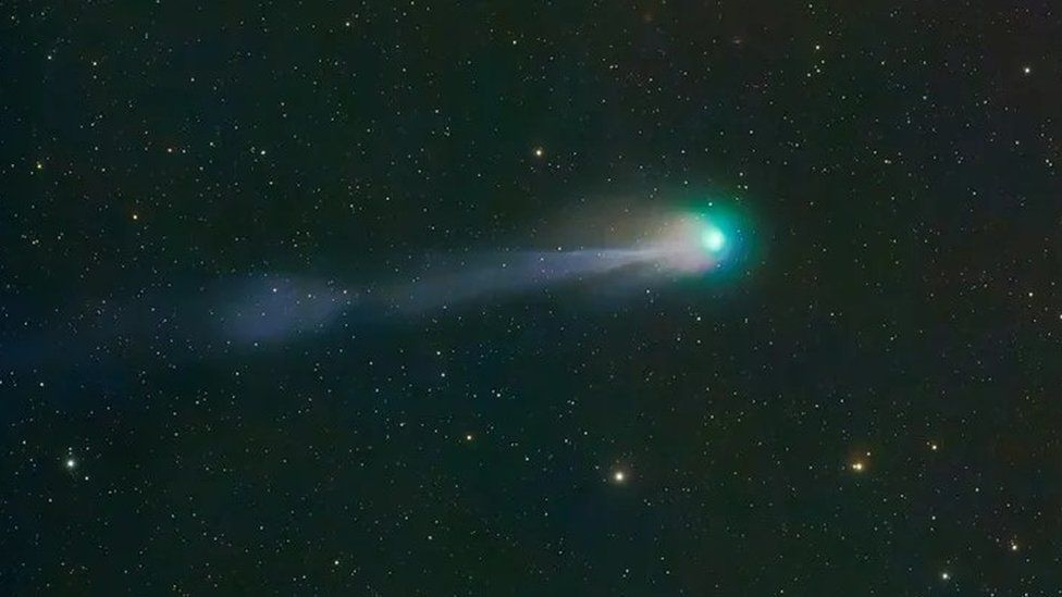12P/Pons-Brooks: When can you spot the big, bright comet? - BBC Newsround