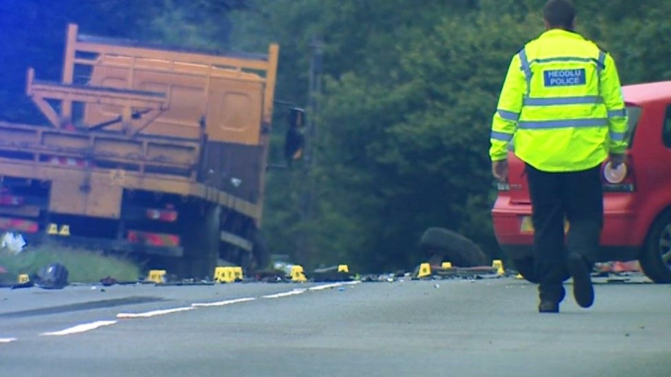 A487 Lorry Crash Two Women Die Near Garndolbenmaen Bbc News 7077