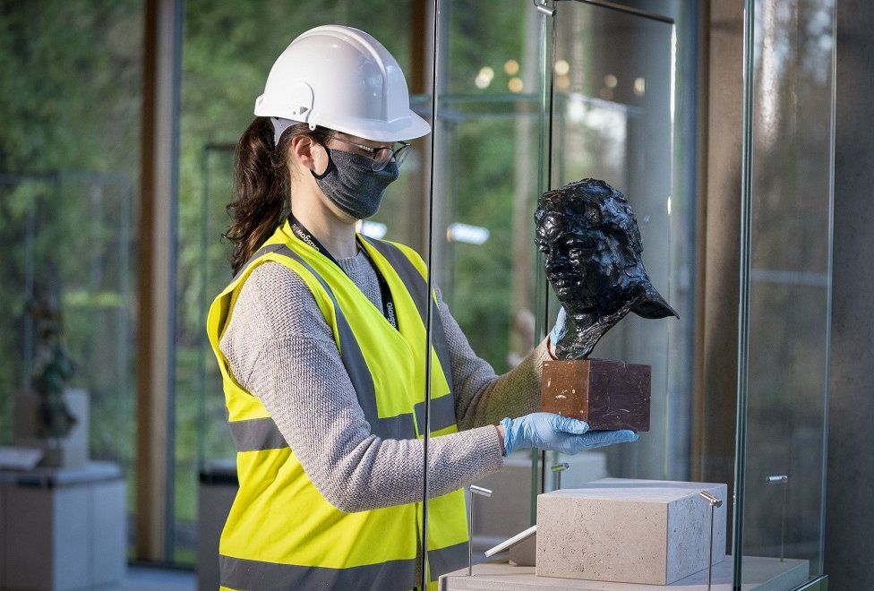 Burrell Collection To Reopen After £68.25m Revamp - BBC News