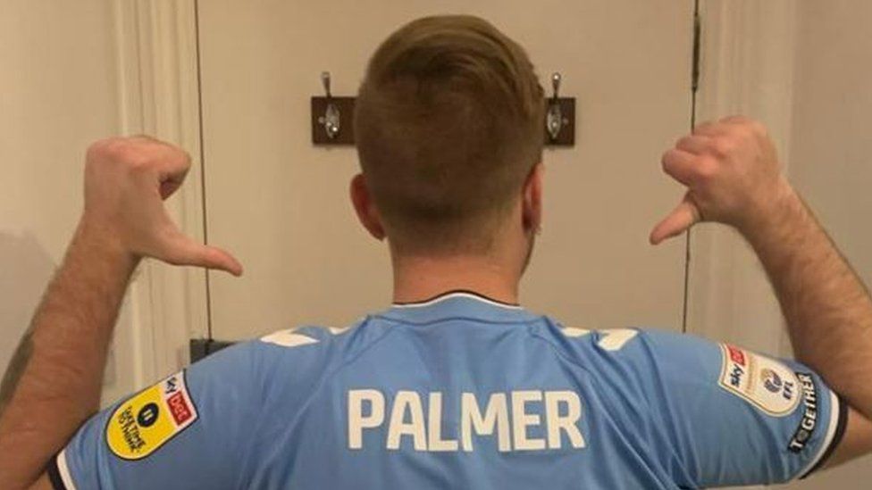 A Cov City Palmer shirt