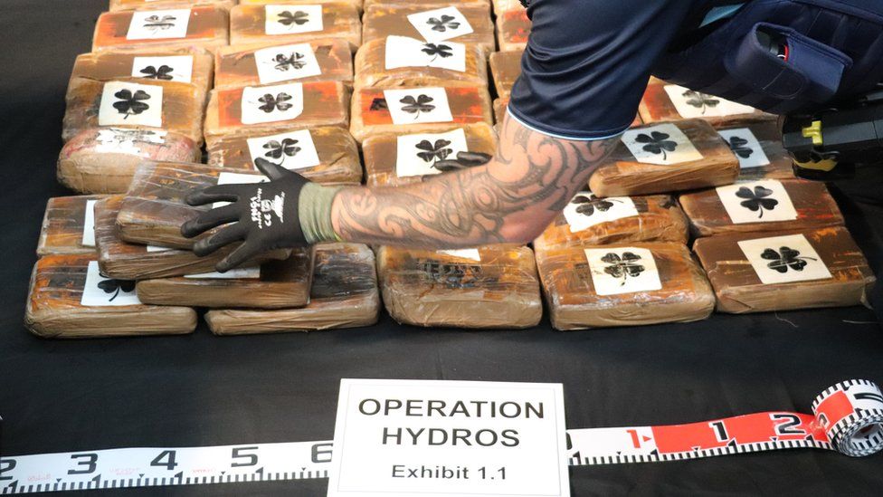 Кокаин, извлеченный из Тихого океана. Фото / Полиция Новой Зеландии