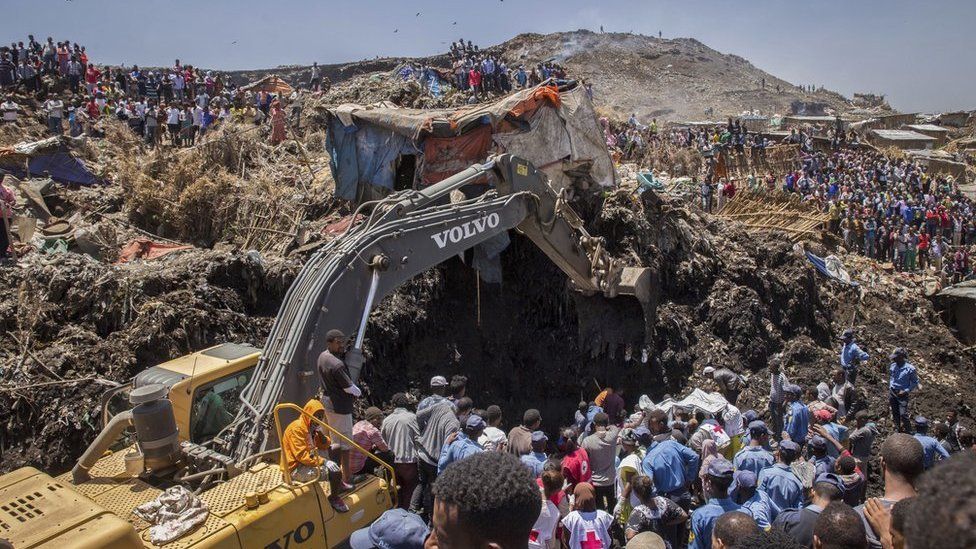 Ethiopia Landslide: Number Of Dead At Rubbish Dump Hits 113 - BBC News