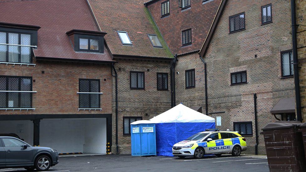 Bushey Murder investigation after man found dead in flat BBC News