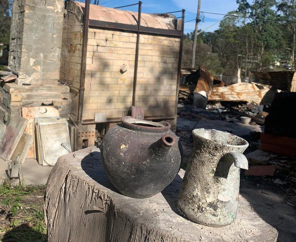 Chimney and pots at Mogo Pottery