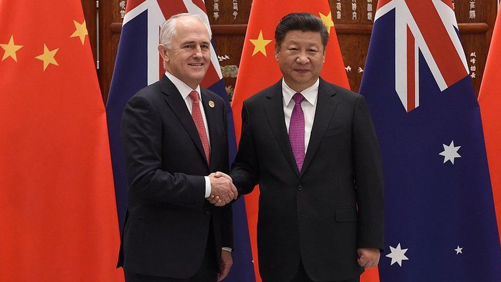 Australian leader Malcolm Turnbull and Chinese counterpart Xi Jinping in China last year