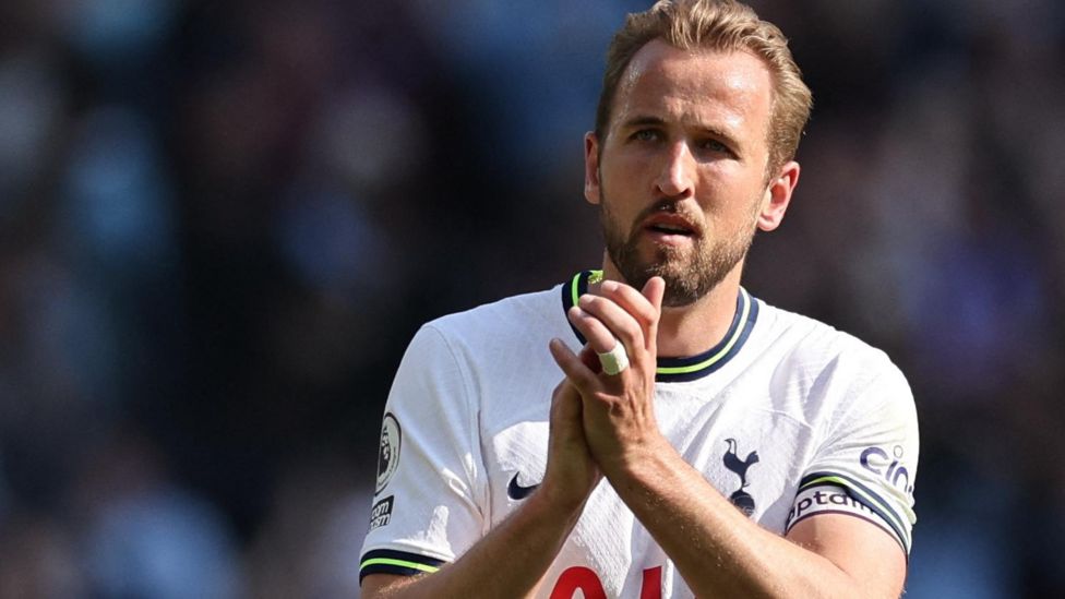 Tottenham Hotspur: King backs Kane to stay at Spurs - BBC Sport