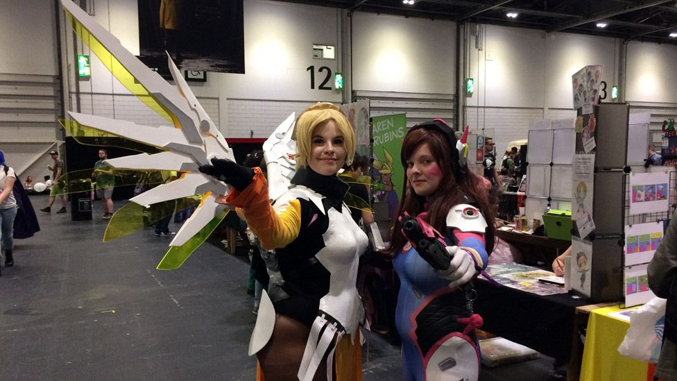 Katie Berry and Kelly Peach as Mercy and D.Va from online game Overwatch