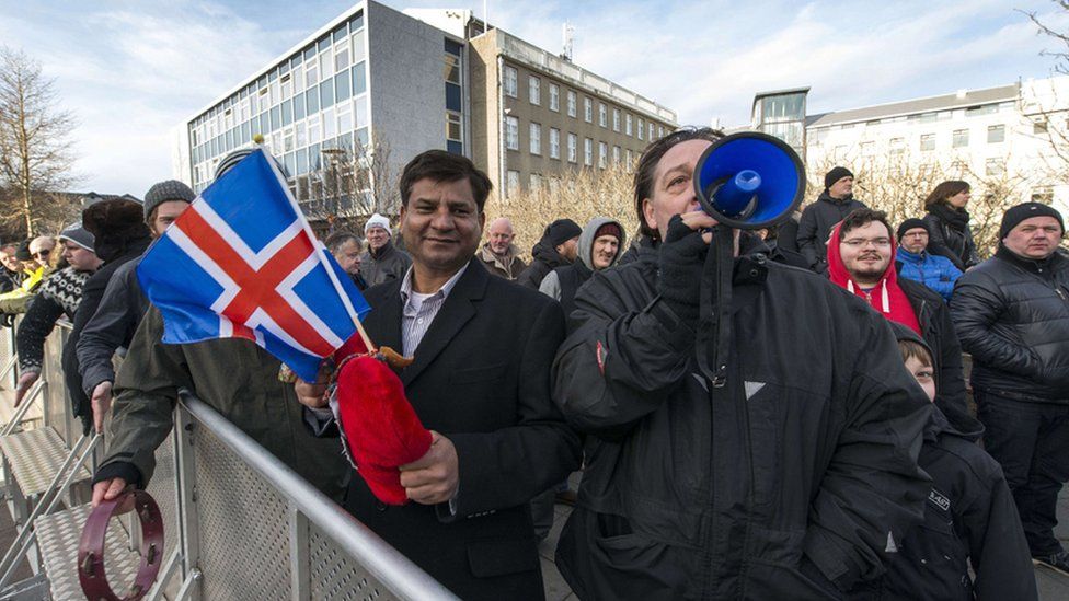 Icelandic rally urging EU referendum, 24 Feb 2014