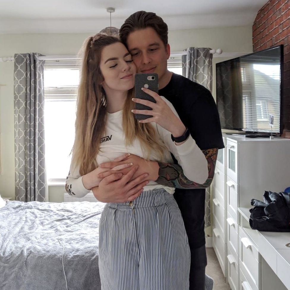 Coronavirus The couples for whom love doesn't wait BBC News