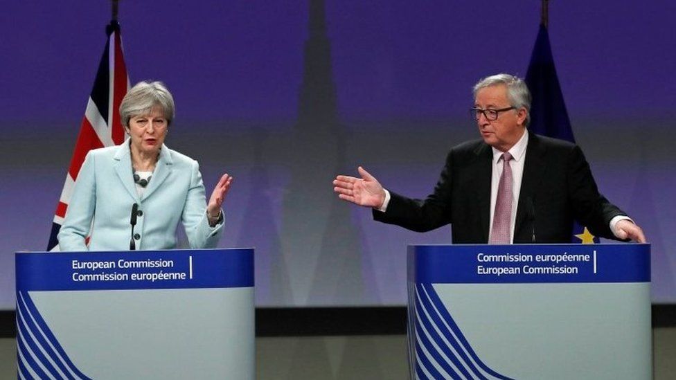 Theresa May and European Commission President Jean-Claude Juncker