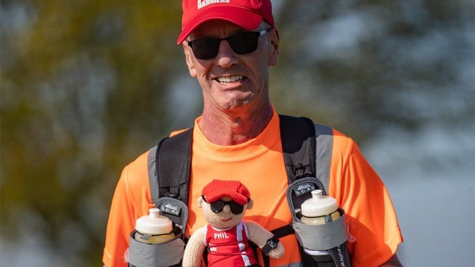 Phil Hammond running