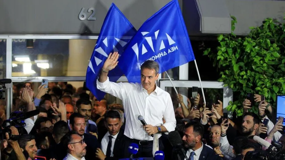 Greek elections: Mitsotakis hails conservative win as mandate for reform