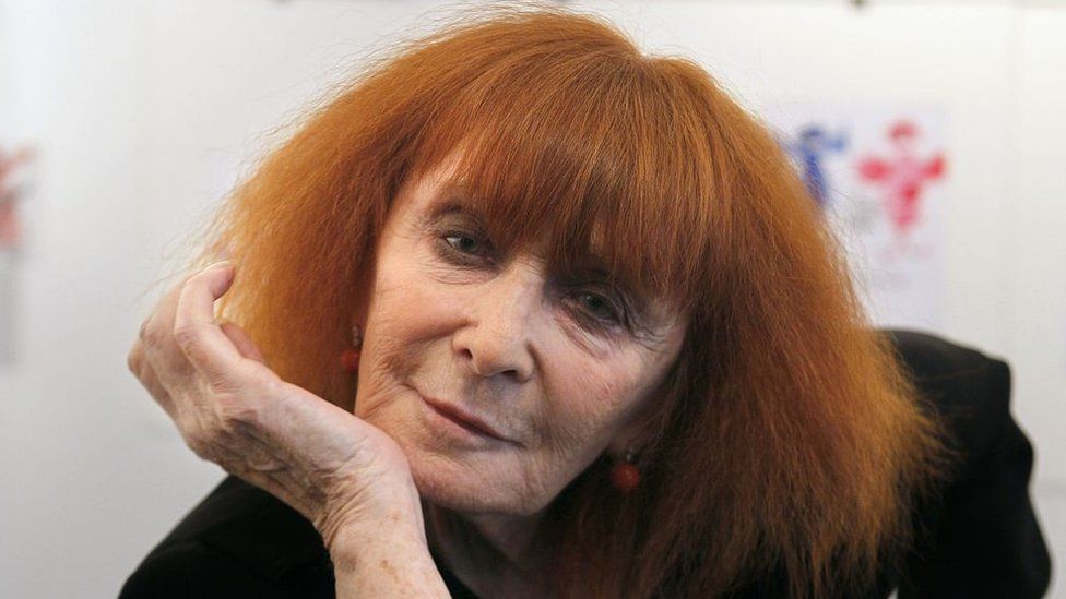 Sonia Rykiel: French fashion designer dies at 86 - BBC News