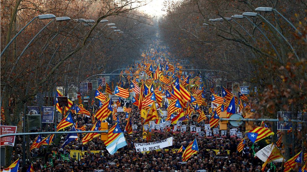 Catalan separatists stage mass protest in Barcelona BBC News
