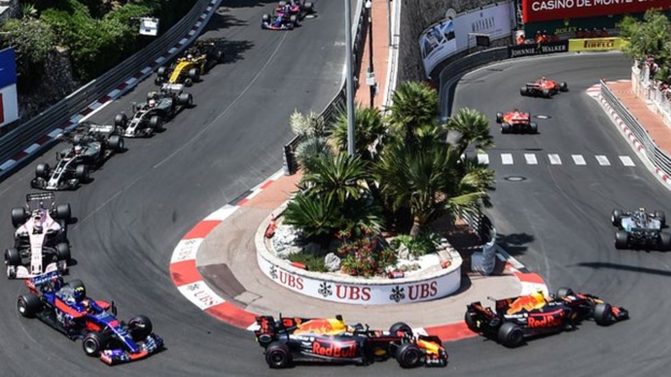 Monaco GP: Sebastian Vettel stretches title lead with win - BBC Sport