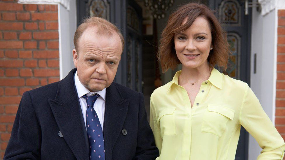 Toby Jones and Rachael Stirling