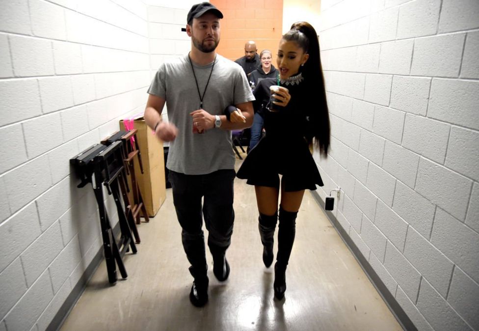 Scooter Braun Ariana Grande And Demi Lovato Part Ways With Manager Bbc News 
