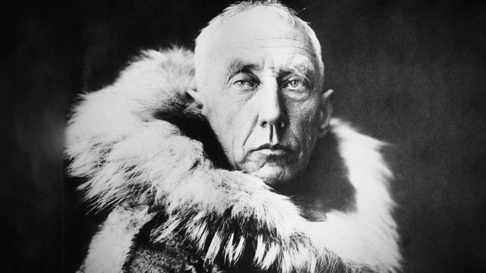 Roald Amundsen in coat