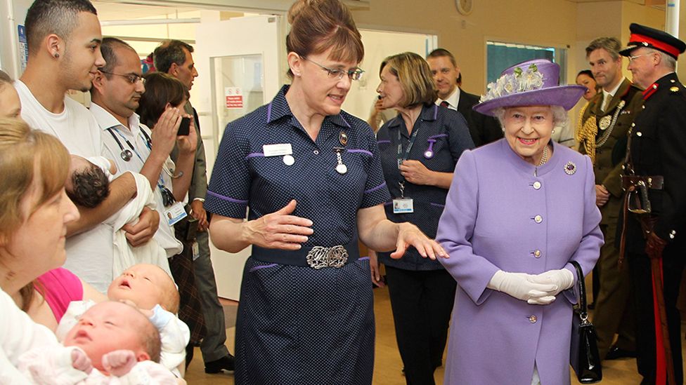 The Queen at Lister Hospital