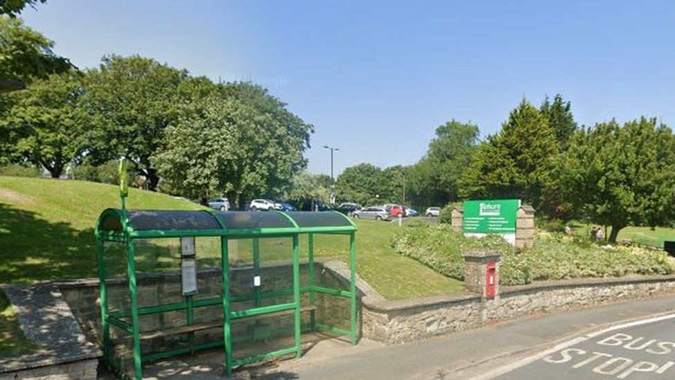 Isle of Wight spa forced to shut after bath bombs in jacuzzi BBC News Isle of Wight spa forced to shut after bath bombs in jacuzzi BBC News