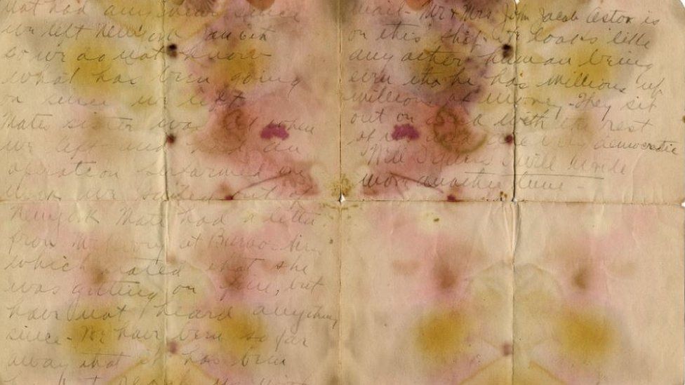 Titanic letter sells for world record price at auction BBC News