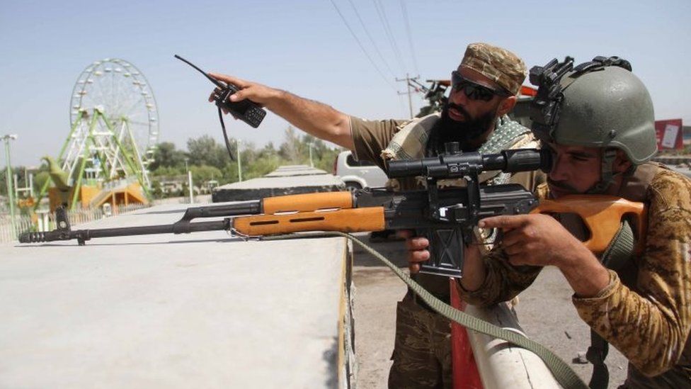 Afghan security officials with gun in Herat (31 July 2021)