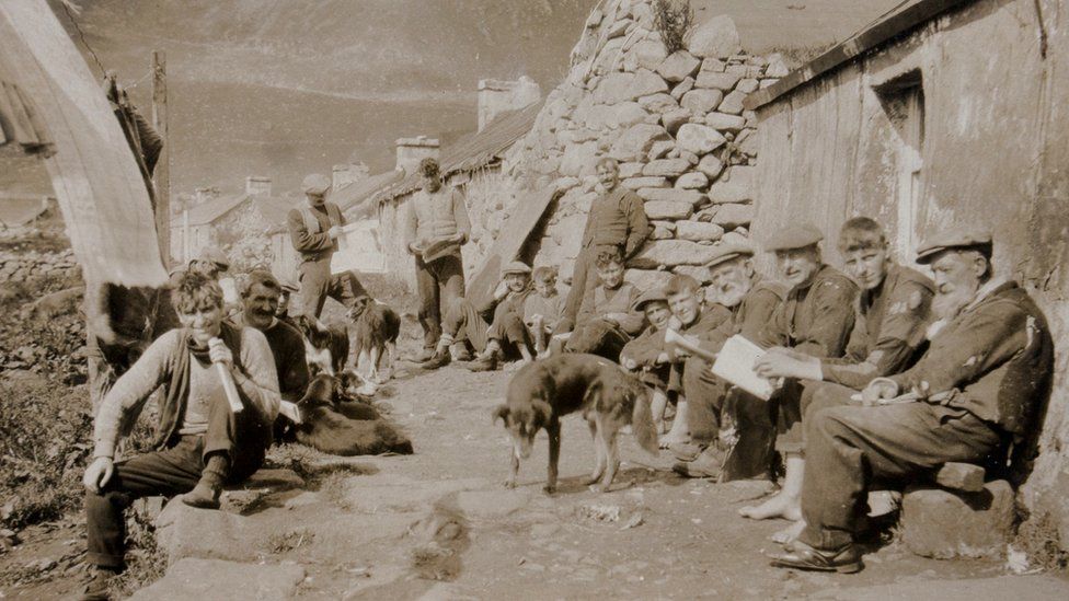 The last families who lived on St Kilda _114017003_img_3024