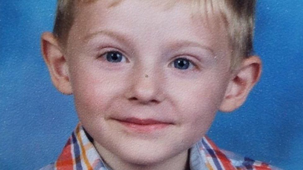 Maddox Ritch Body Found In Hunt For N Carolina Six Year Old Bbc News
