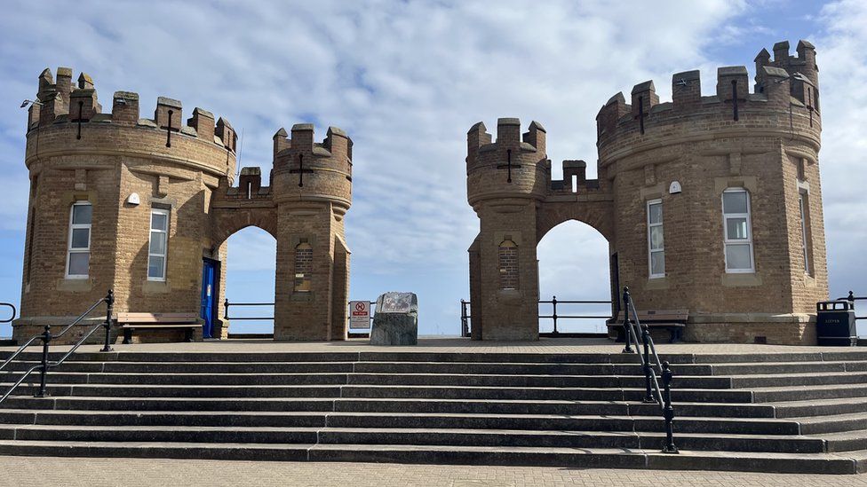 Withernsea pier's gateway