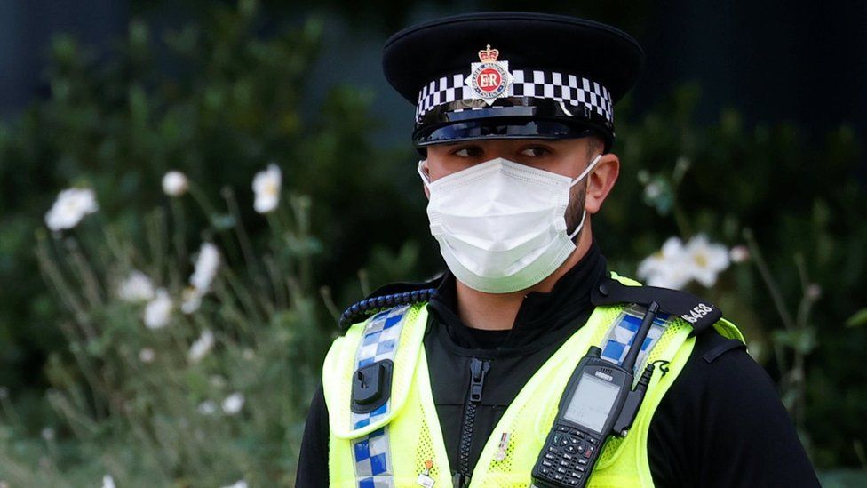 GMP officer in mask