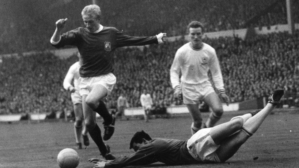 Denis Law in action for Manchester United in the 1963 FA Cup final