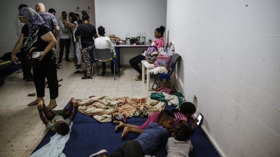 Israelis in bomb shelter in Ashkelon (13/11/19)