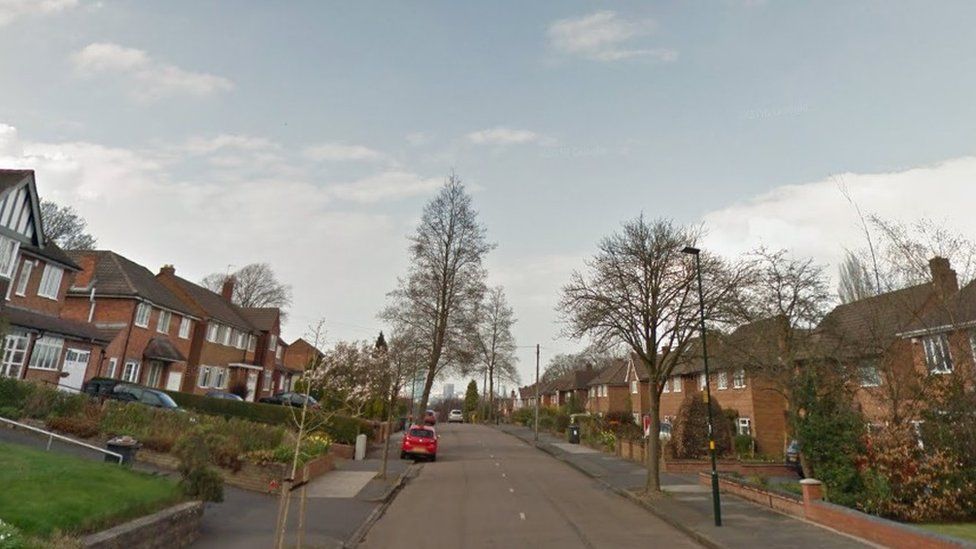 Police officer run over by car theft suspect in Moseley BBC News