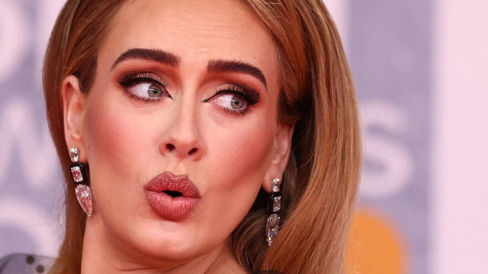 Adele's 30 was the biggest-selling album of 2021 - BBC News