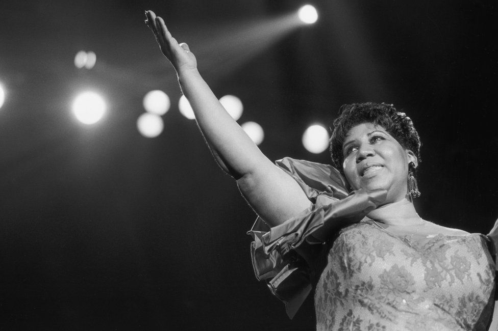 Aretha Franklin performing at the New Orleans Jazz Festival in 1994